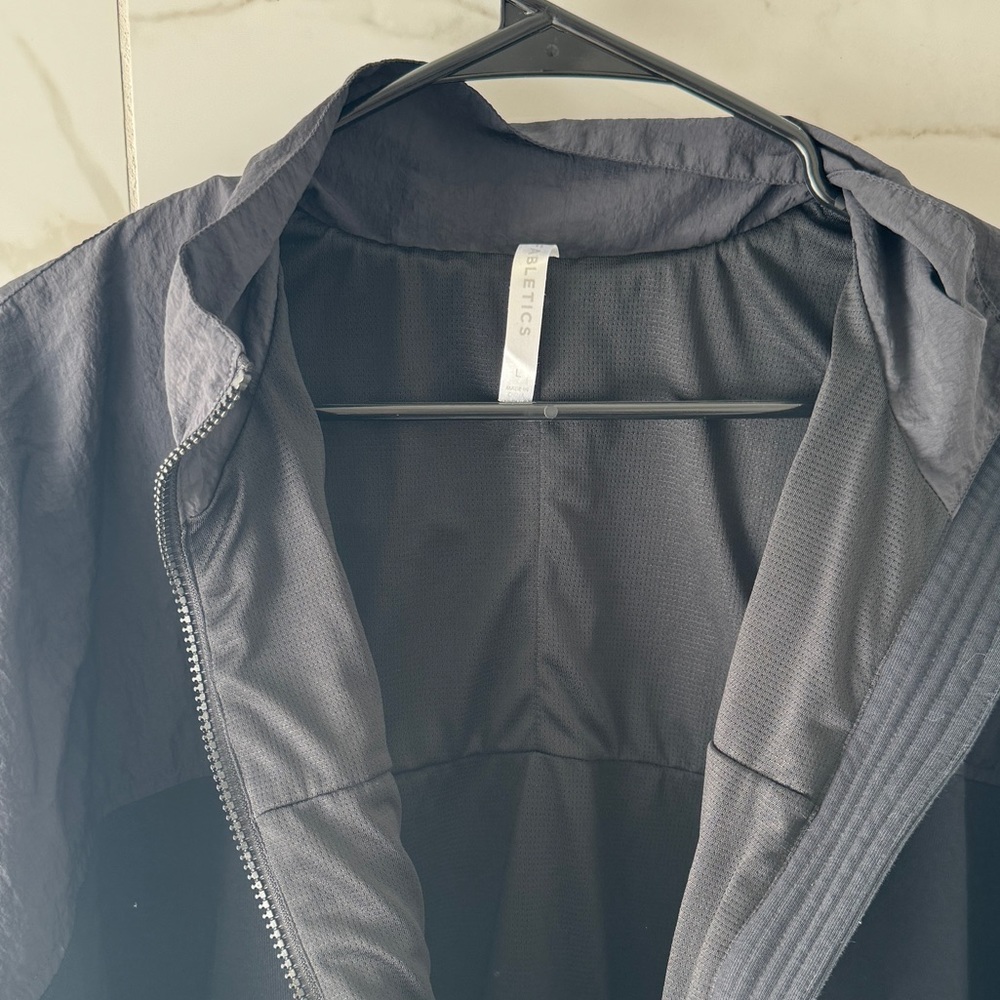 Fabletics Black Jacket - Picture 5 of 6
